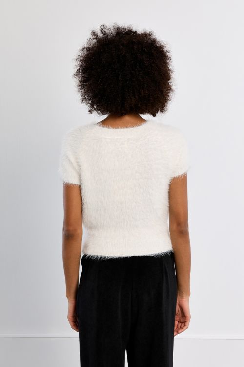 Pull manches courtes, duveteux