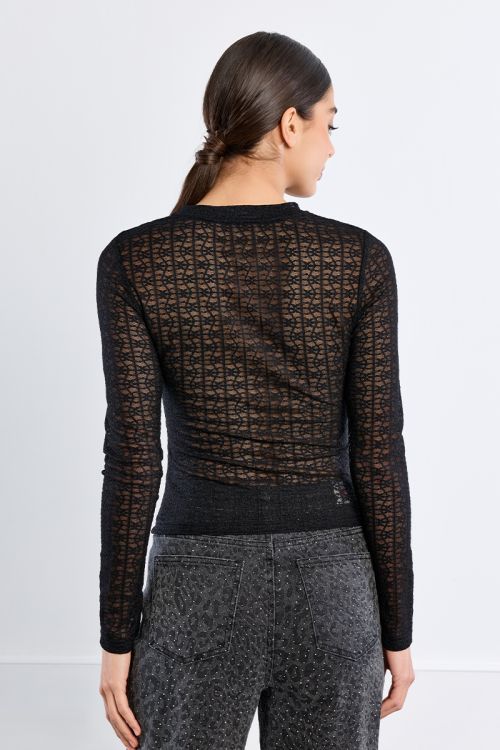 Semi-transparent undershirt