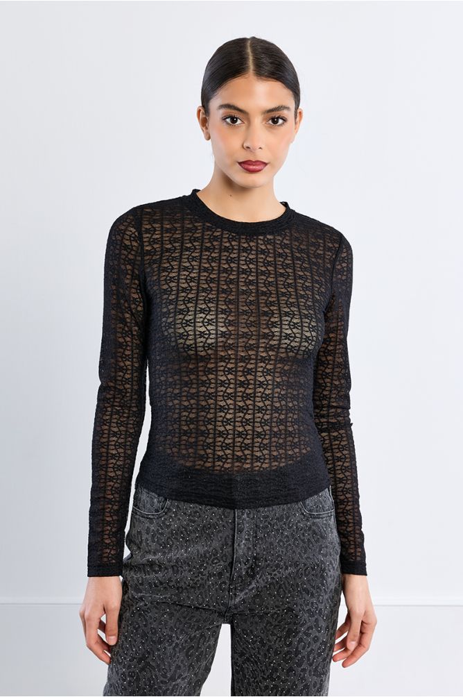 Semi-transparent undershirt