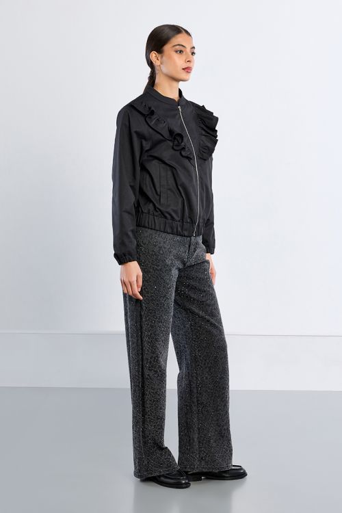 Sporty jacket, with ruffles