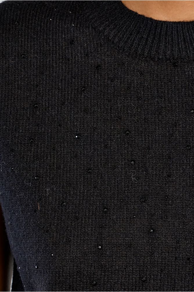 Sleeveless sweater, with sequins