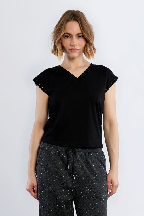 T-shirt aux manches cloutées
