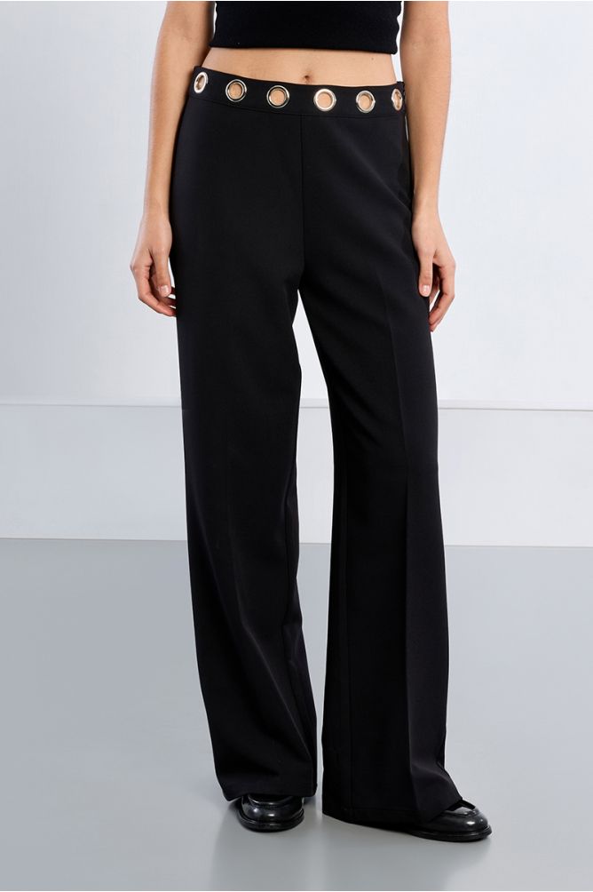 Pleated trousers, studded