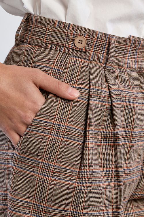 Pantalon carotte, à carreaux