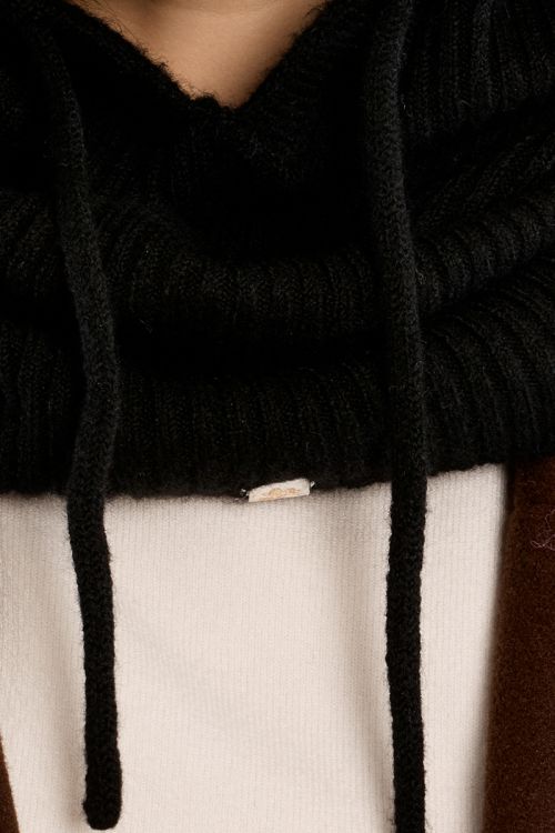 Knitted balaclava