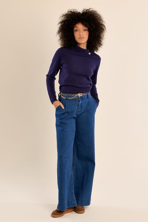 Fine knit sweater, turtleneck