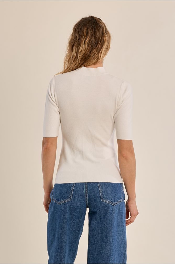 Turtleneck sweater, three-quarter sleeves