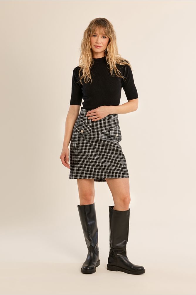 Pull col roulé, manches trois quart