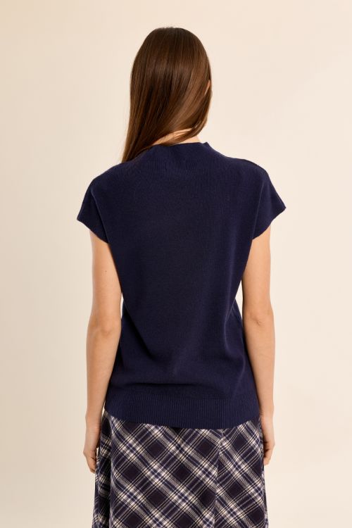 Jersey de manga corta cuello cerrado