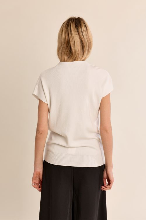 Fine knit sweater, short sleeves