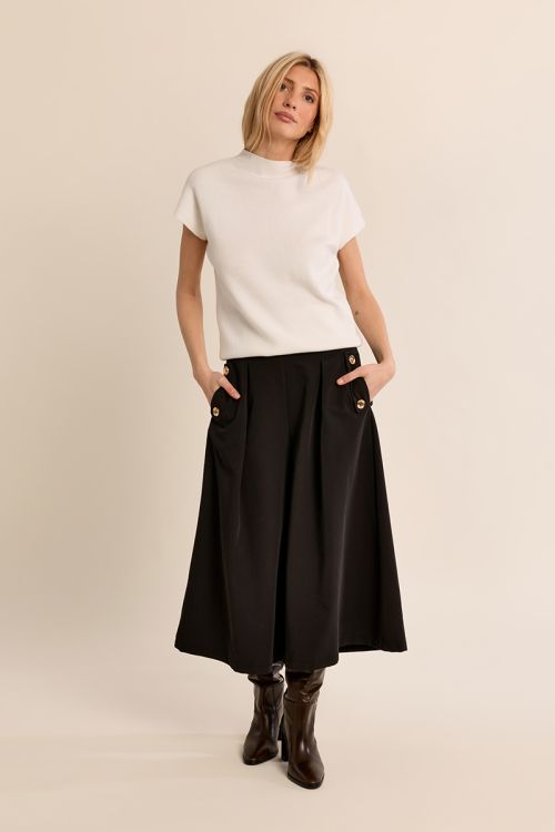 Fine knit sweater, short sleeves