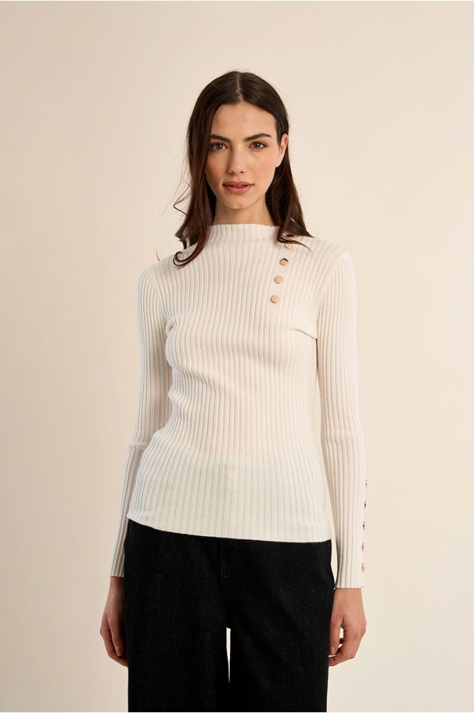 Pull en maille côtelée, à boutons dorés