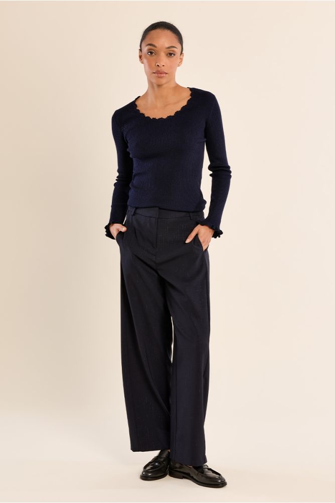 Ribbed knit sweater, lace collar