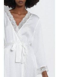 Long lave trim jacket