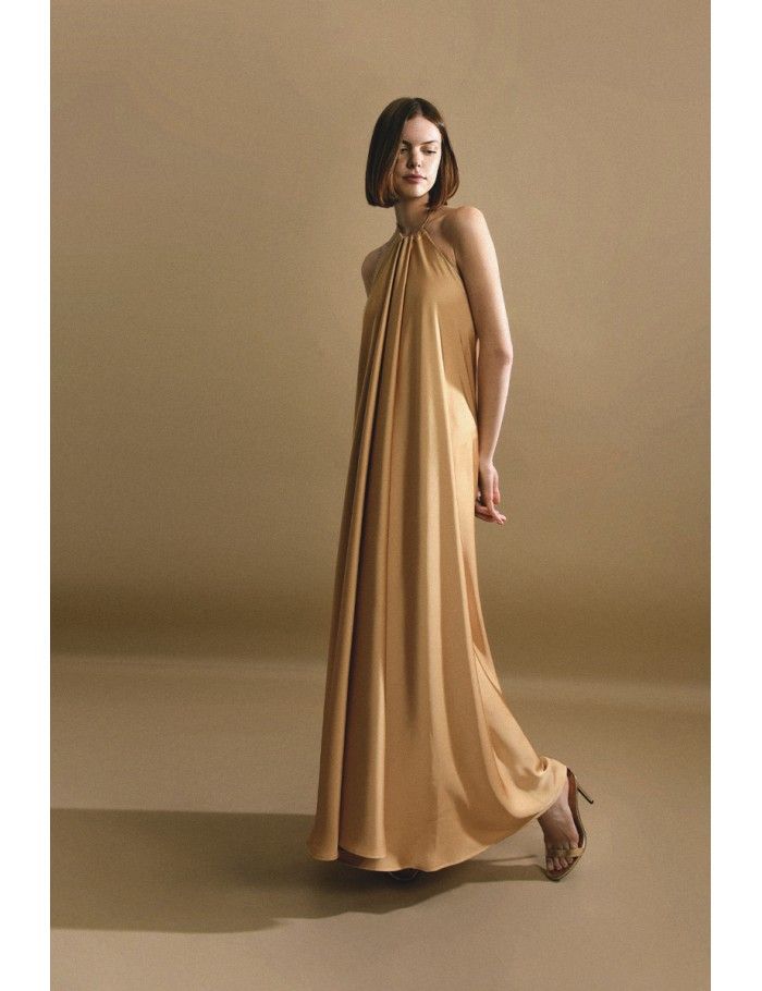 Robe longue satinée