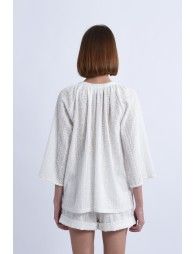 Blusa de manga 3/4 en tejido bordado