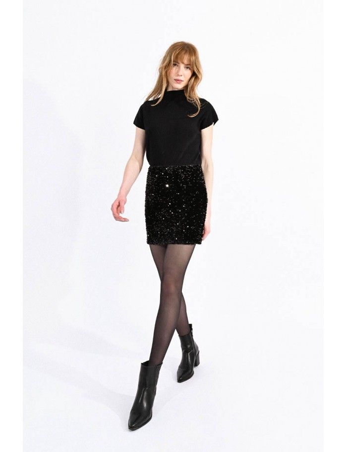 Mini skirt with sequins