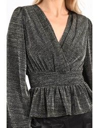 Blouse with puffy sleeves