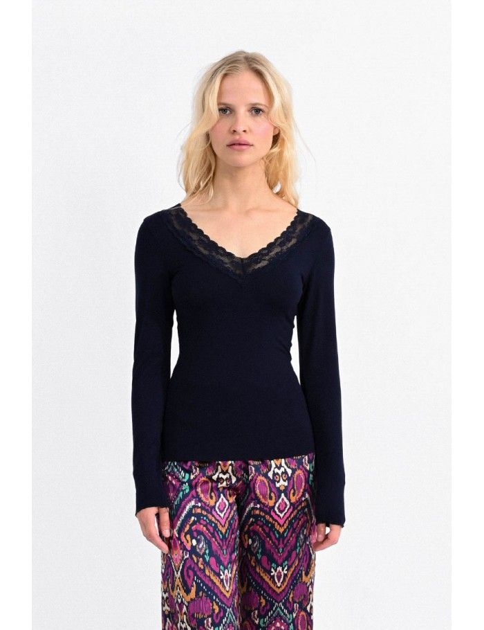 V-neck top with lace trim