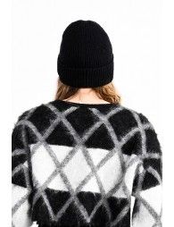 Ribbed cuff beanie