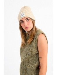 Ribbed cuff beanie