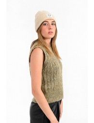 Ribbed cuff beanie