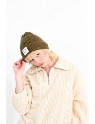 Ribbed cuff beanie