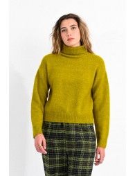 Casual knitted sweater