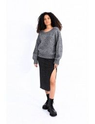 Deep V-back  jumper