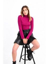Under turtleneck pullover