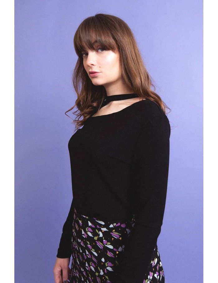 Cutout top