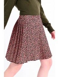 Pleated skirt