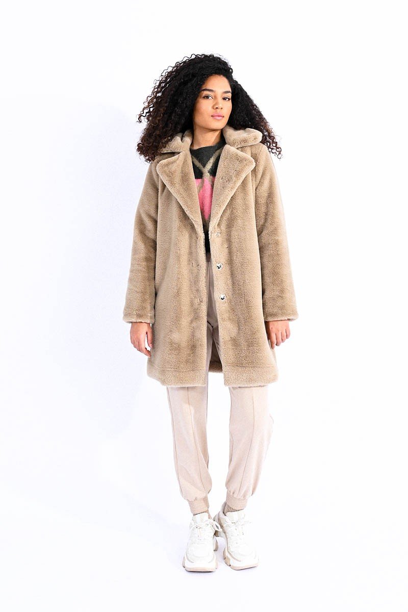 Faux Fur Coat With Wide Lapels