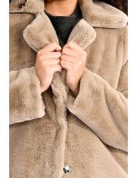 Faux-Fur Coat With Wide Lapels