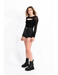 Cutout top