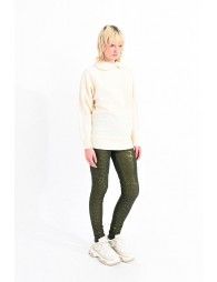 Sweater loose with asymmetrical collar