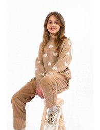 Casual jumper with heart pattern