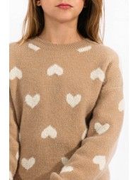 Casual jumper with heart pattern