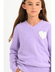 V-neck sweater, heart pattern