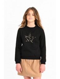 Boyfriend sweater with front sequined star