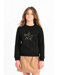 Boyfriend sweater with front sequined star