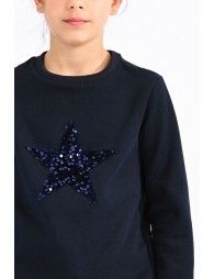 Boyfriend sweater with front sequined star