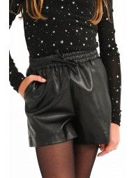 Vegan leather highwaist shorts