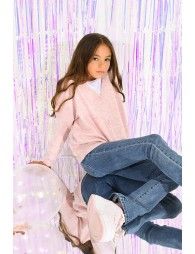 V-neck knit cardigan