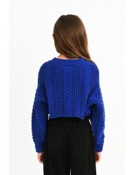 Cropped sweater with cable knit