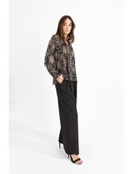 Graphic blouse, shirred collar