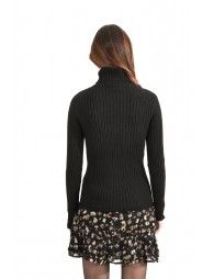 Ribbed sweater, turtleneck