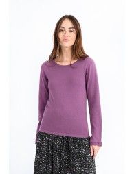 Jumper with lace cuffs