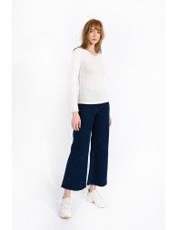 Jumper with lace cuffs
