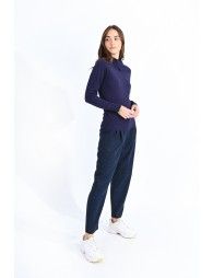 Raglan jumper with open collar
